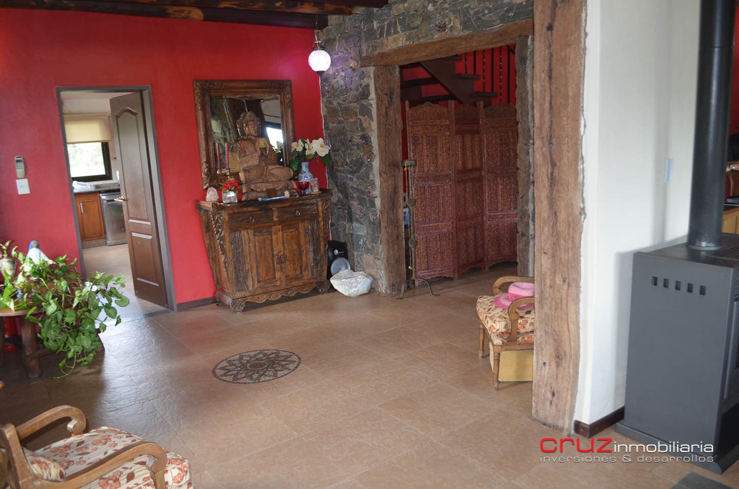 Importante Complejo de Cabañas en Cortaderas - imagen 14