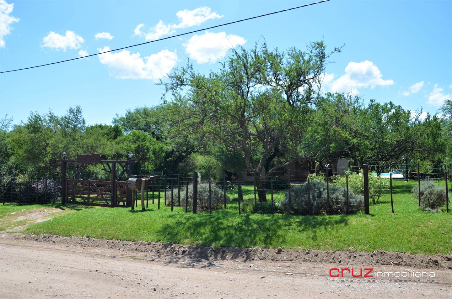 Lote de 2043m2 en Zona Alta de Carpintería