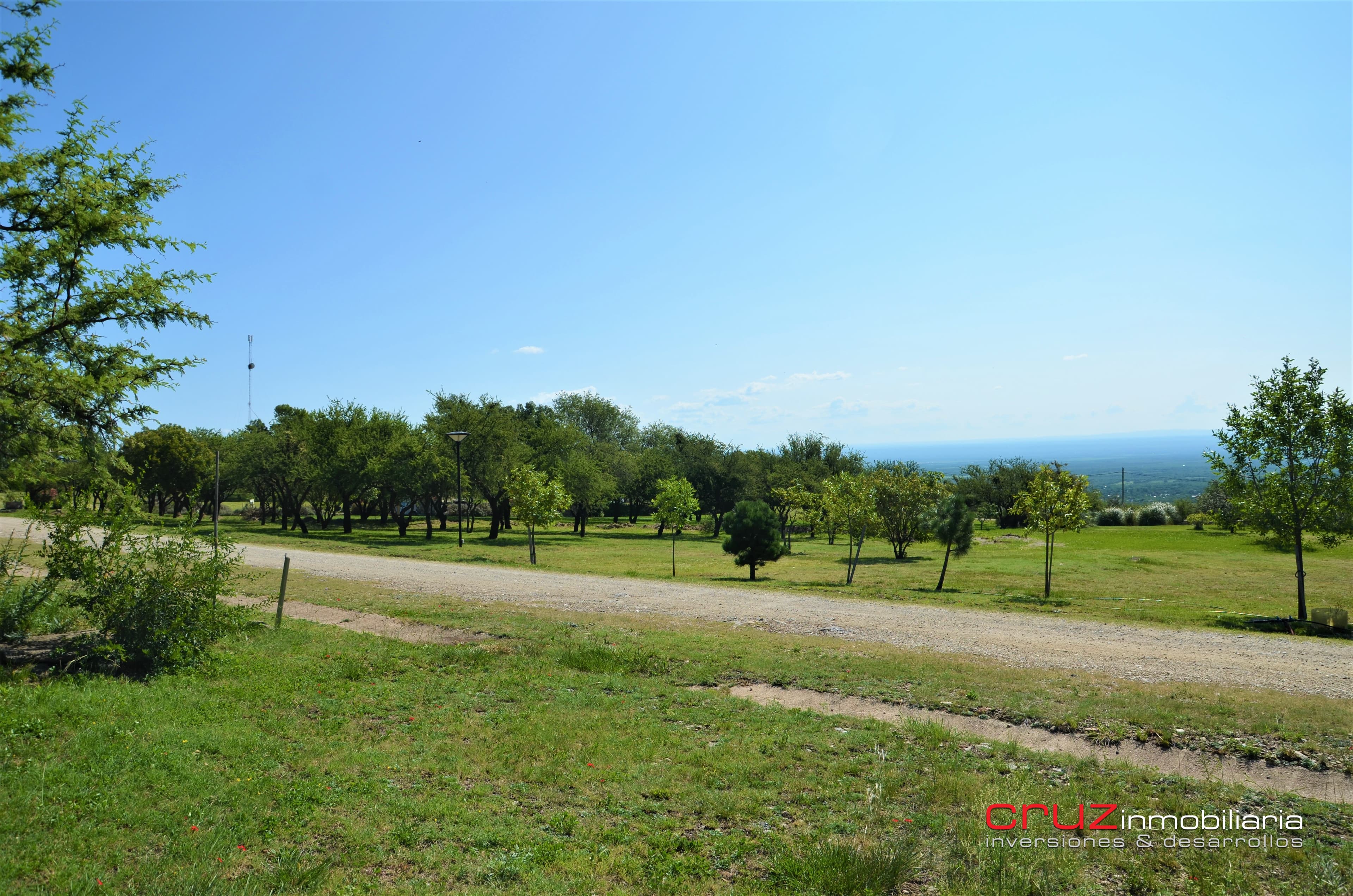 Lote de 1590m2 en Barrio Las Cascadas - imagen 11