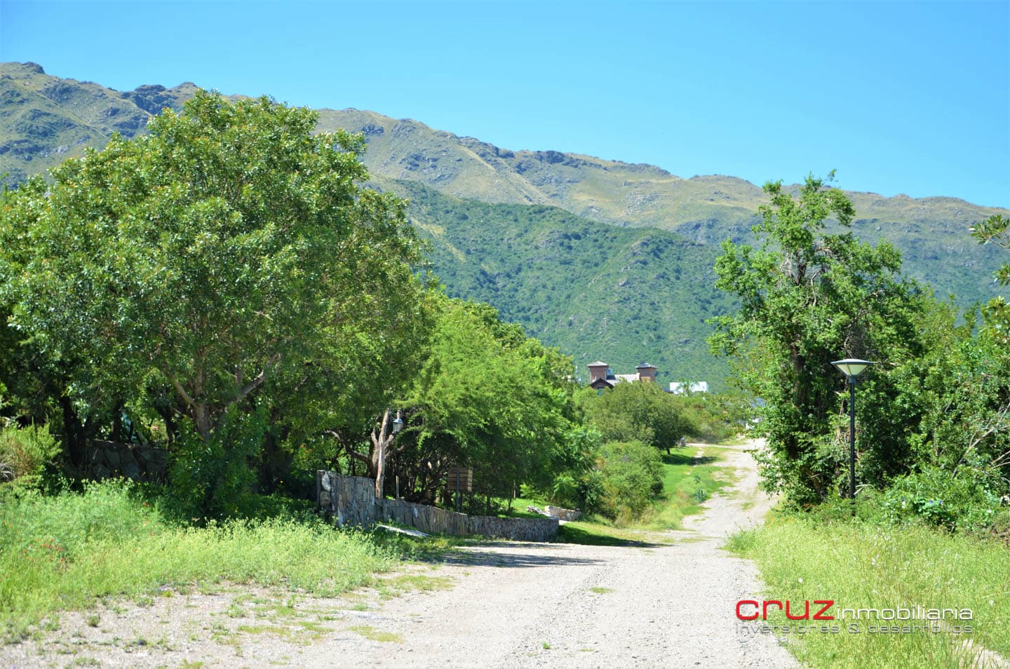 Lote de 1065m2 en Barrio Las Cascadas - imagen 5