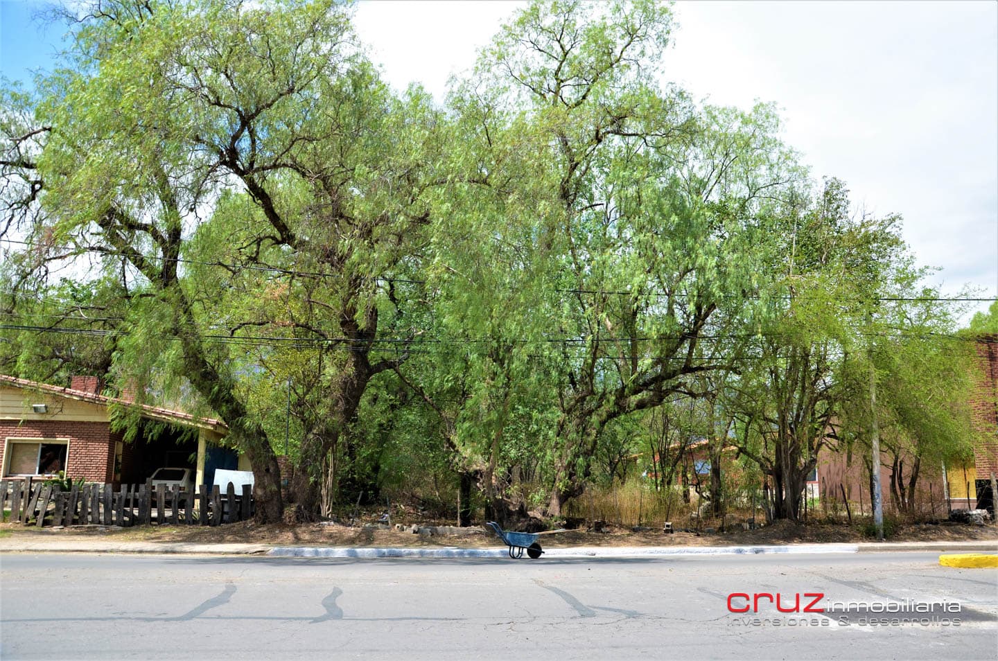 Lote Comercial de 1500m2 sobre Av. Norte