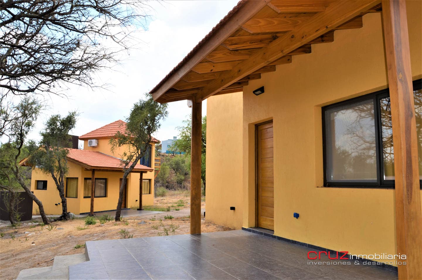 Complejo de Cabañas en Cortaderas - imagen 34