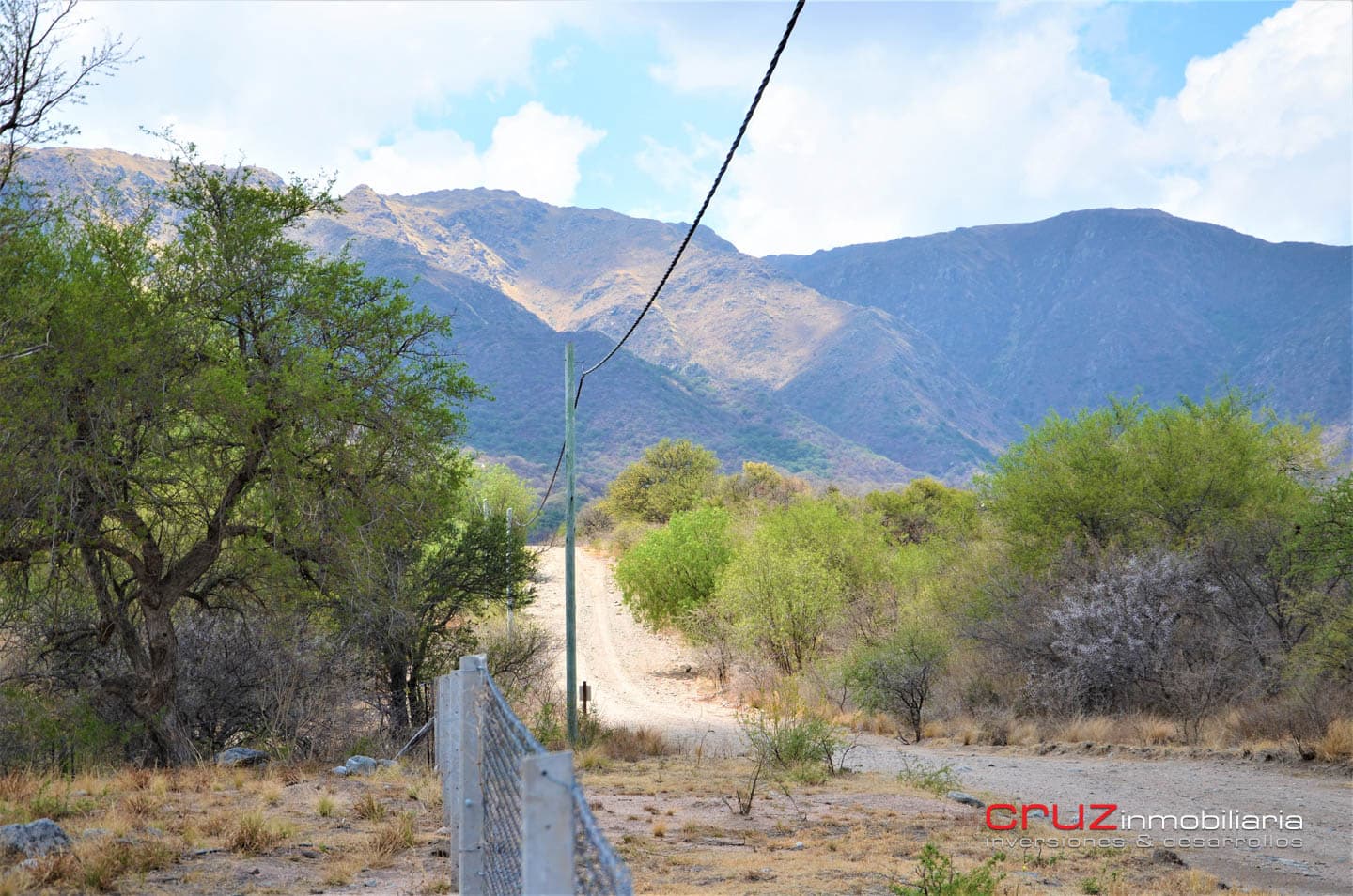 Complejo de Cabañas en Cortaderas - imagen 32