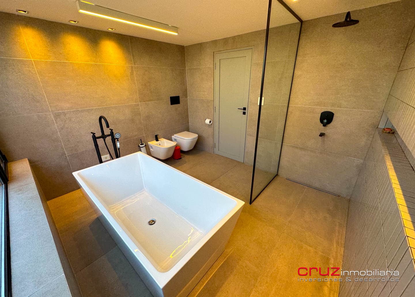 Hermosa Casa de 205m2 en Villa de Merlo - imagen 22