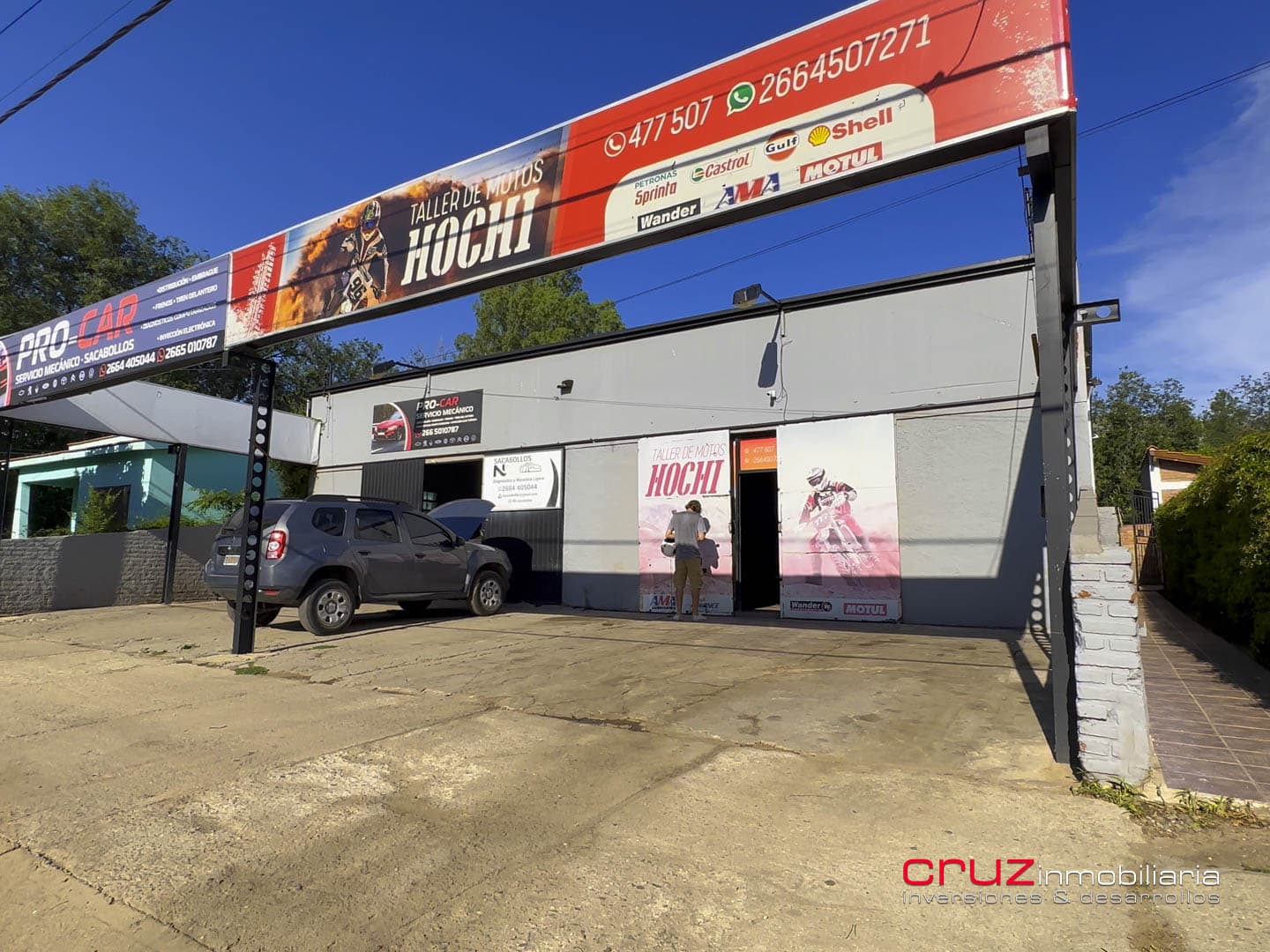 2 Locales y 3 departamentos en Av Norte