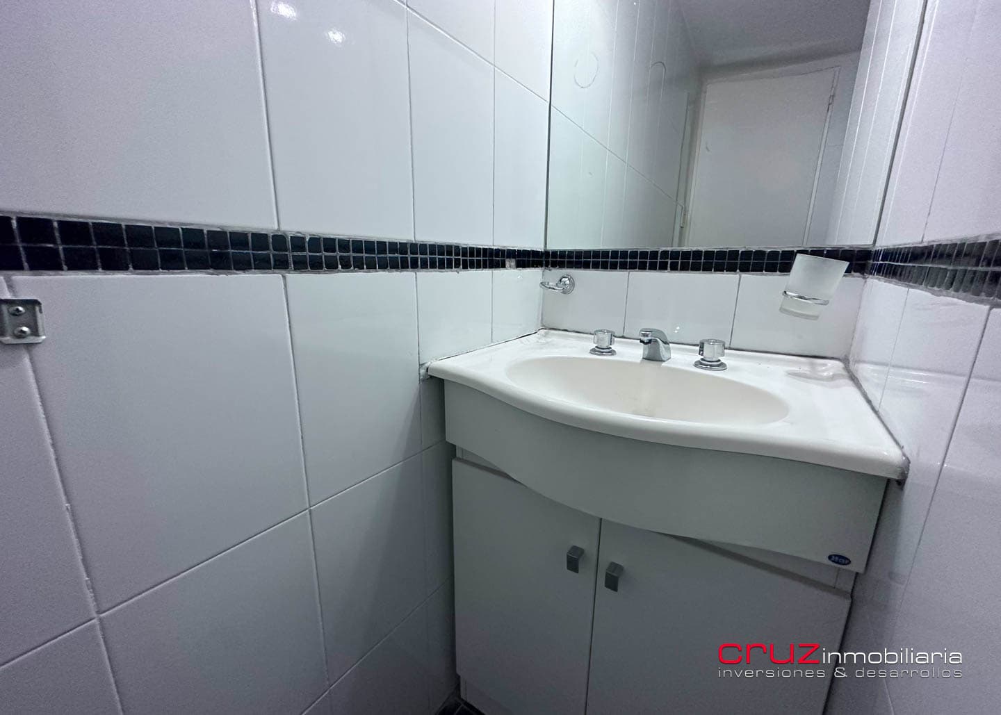 Complejo de 462m2 en Zona alta de Cerro de Oro - imagen 32