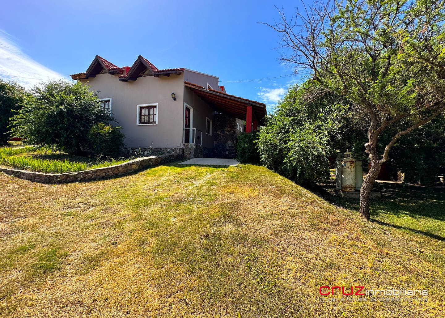 Complejo de 462m2 en Zona alta de Cerro de Oro - imagen 48