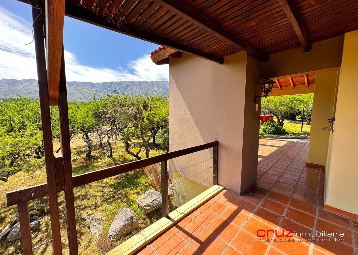 Complejo de 462m2 en Zona alta de Cerro de Oro - imagen 17