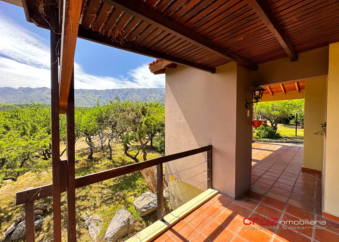 Complejo de 462m2 en Zona alta de Cerro de Oro - imagen 18