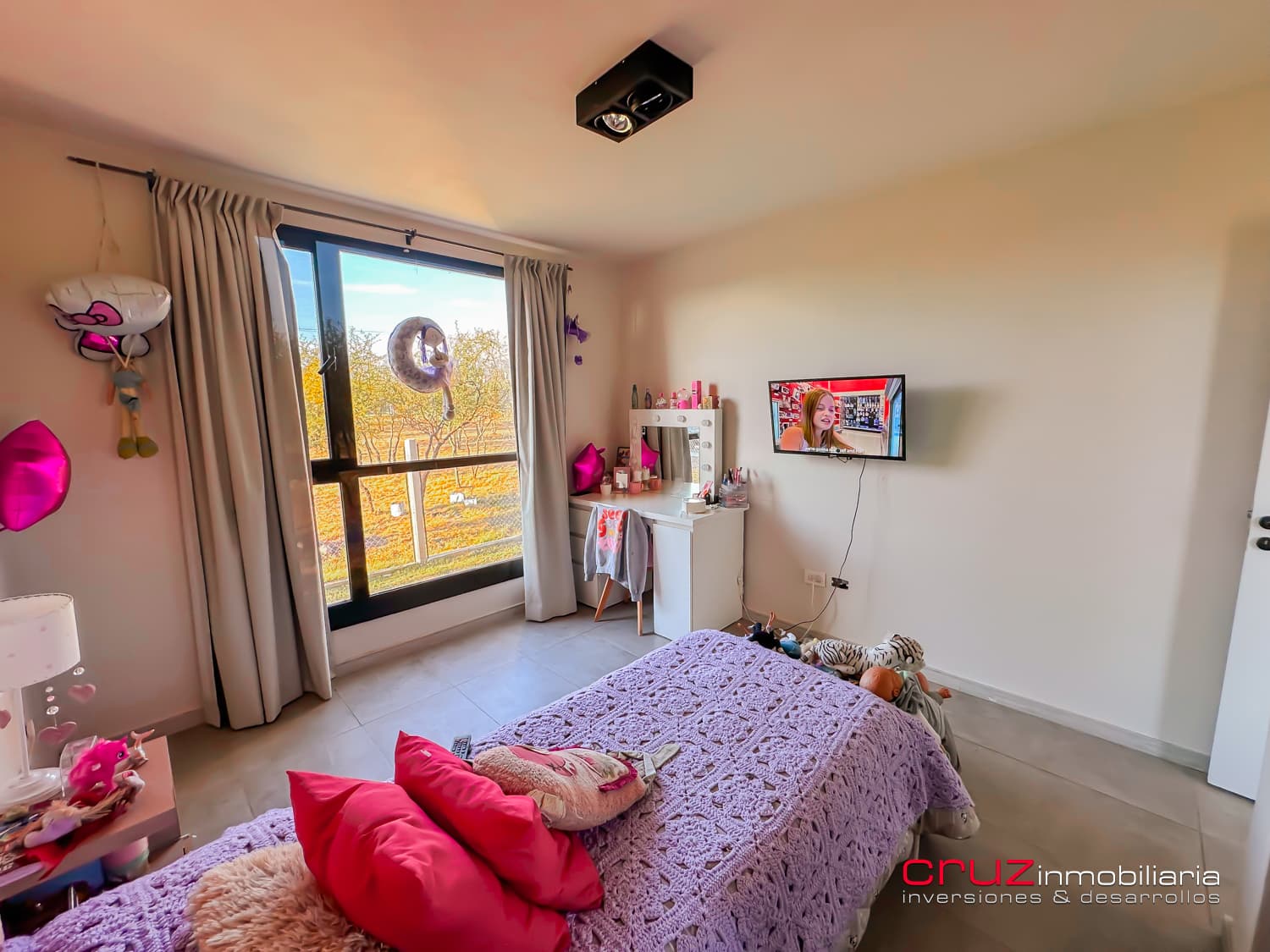 Casa de 215m2 con Piscina - Barrio La Arbolada - imagen 31