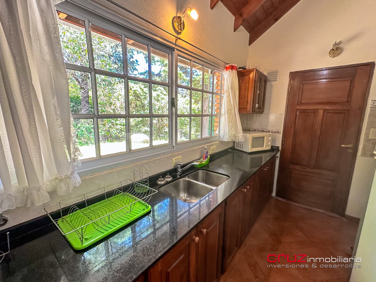 Chalet de 121m2 en Country Chumamaya con Piscina - imagen 9