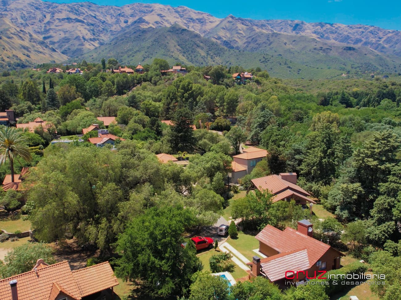 Chalet de 121m2 en Country Chumamaya con Piscina - imagen 3