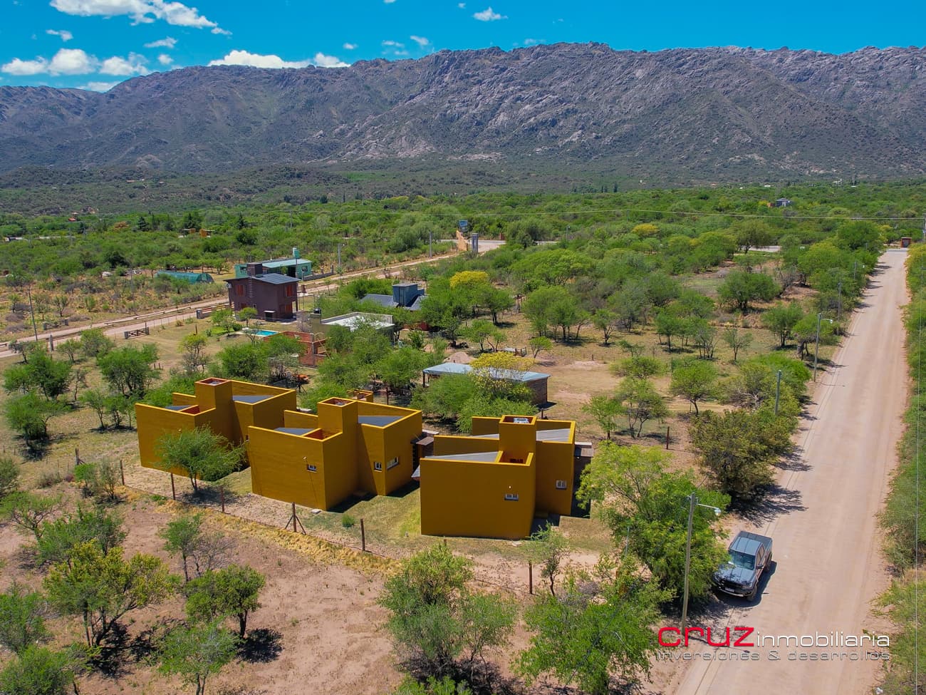 Complejo de 3 cabañas en Zona del Dique Piscu Yaco 147m2 - imagen 26