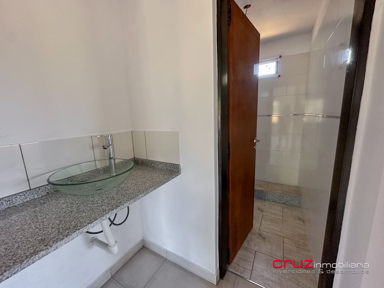 Complejo de 3 cabañas en Zona del Dique Piscu Yaco 147m2 - imagen 13