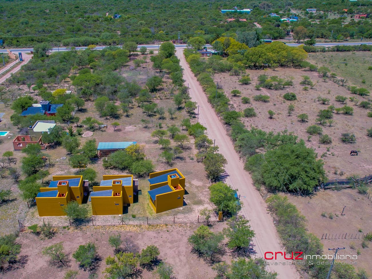 Complejo de 3 cabañas en Zona del Dique Piscu Yaco 147m2 - imagen 32