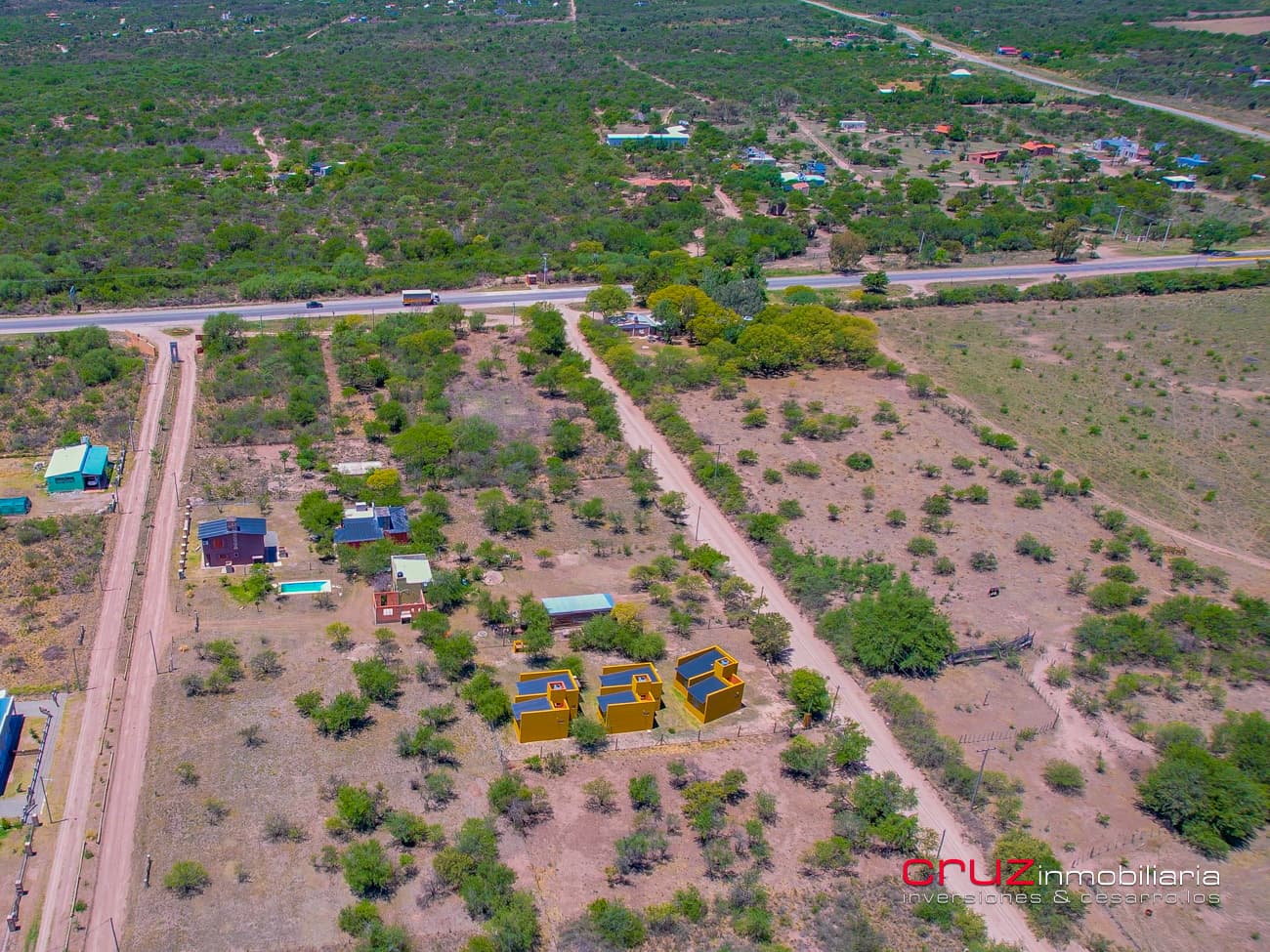 Complejo de 3 cabañas en Zona del Dique Piscu Yaco 147m2 - imagen 31