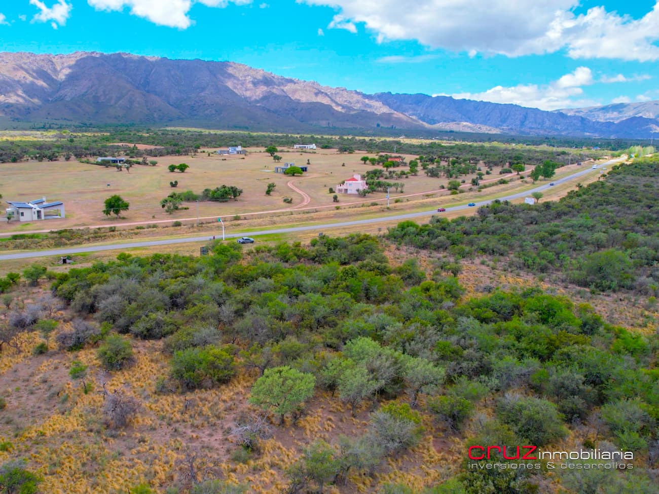 Campo de 21HA en Villa Larca sobre RUTA 1 - imagen 3