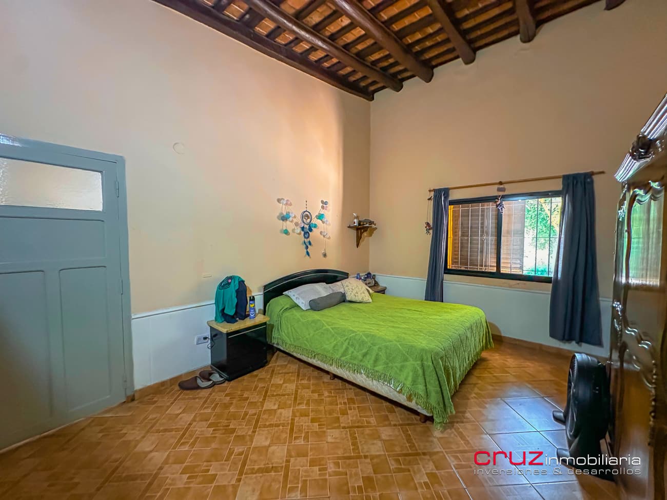 Casa + Local frente a plaza de Cortaderas - imagen 12