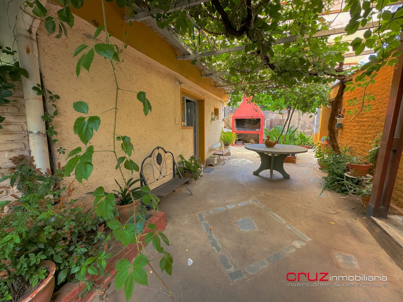 Casa + Local frente a plaza de Cortaderas - imagen 28