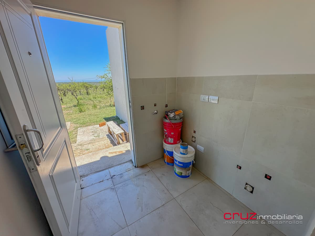 Casa de 87m2 en Cortaderas, Mirasierras - imagen 14