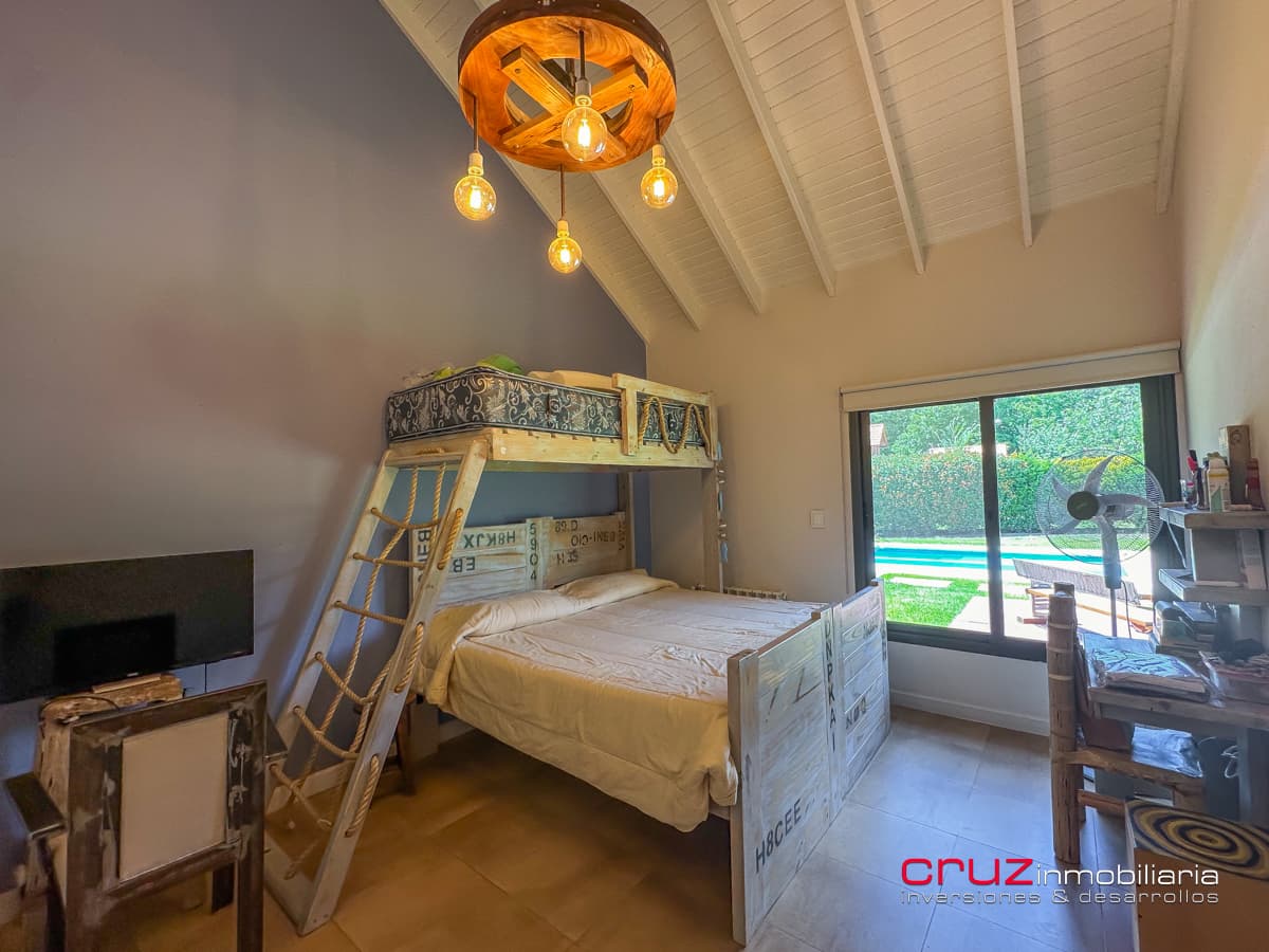 Casa Quinta de 260m2 con piscina en Villa de Merlo - imagen 34