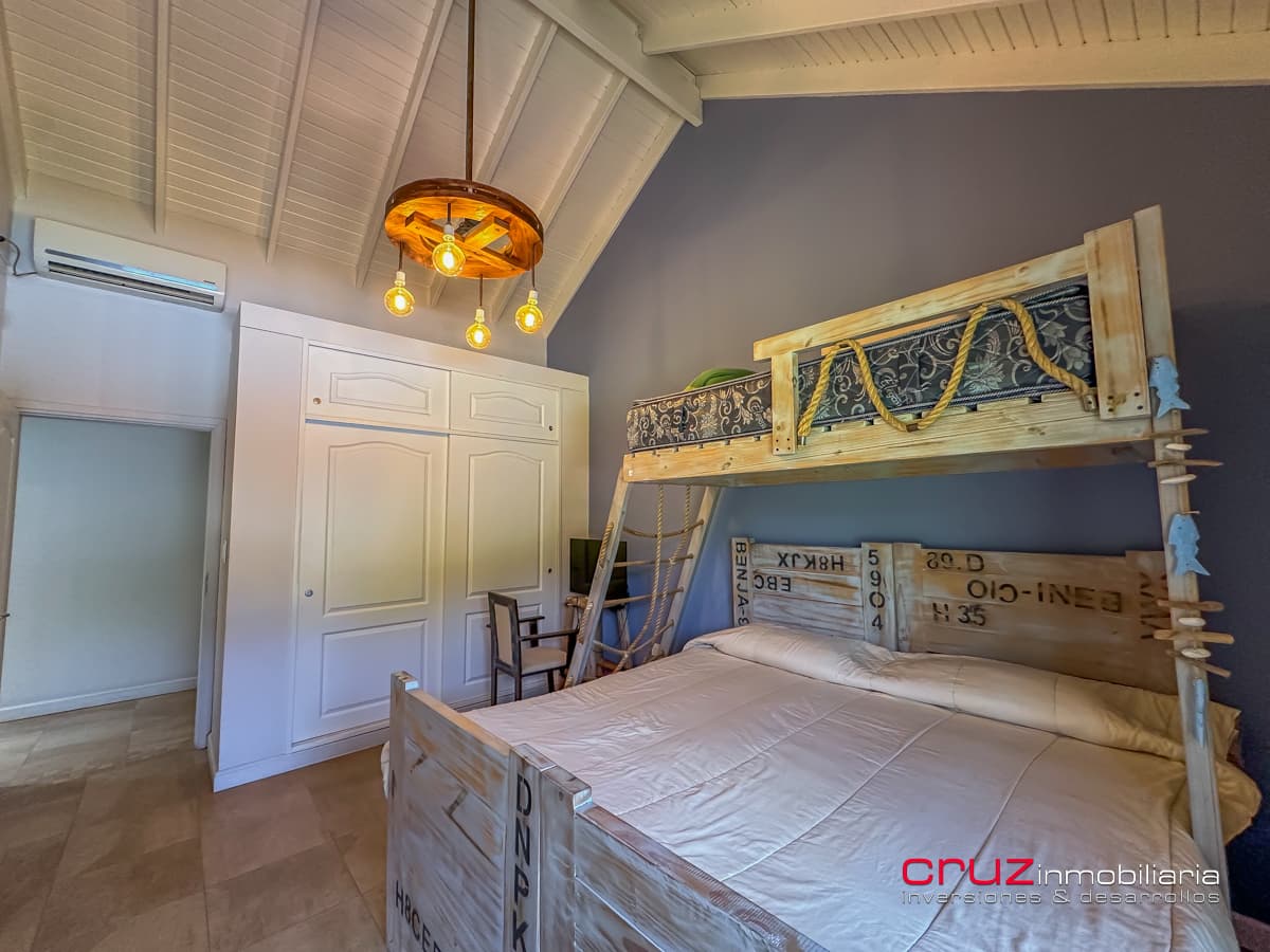 Casa Quinta de 260m2 con piscina en Villa de Merlo - imagen 35