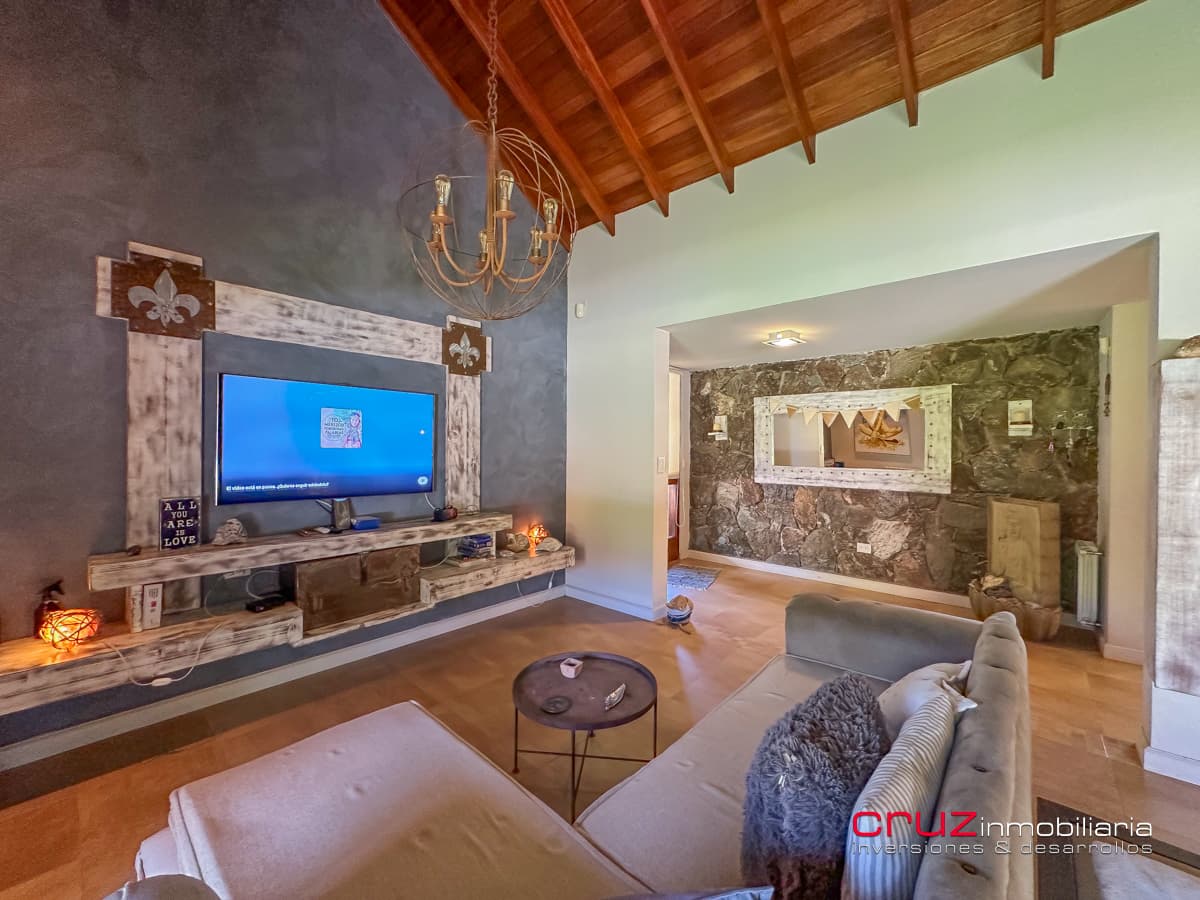 Casa Quinta de 260m2 con piscina en Villa de Merlo - imagen 7