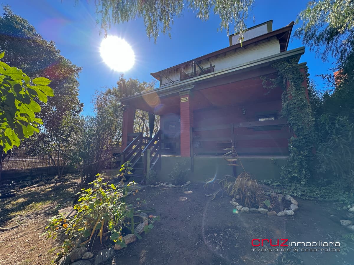 Chalet de 102m2 con Piscina en Barranca Colorada