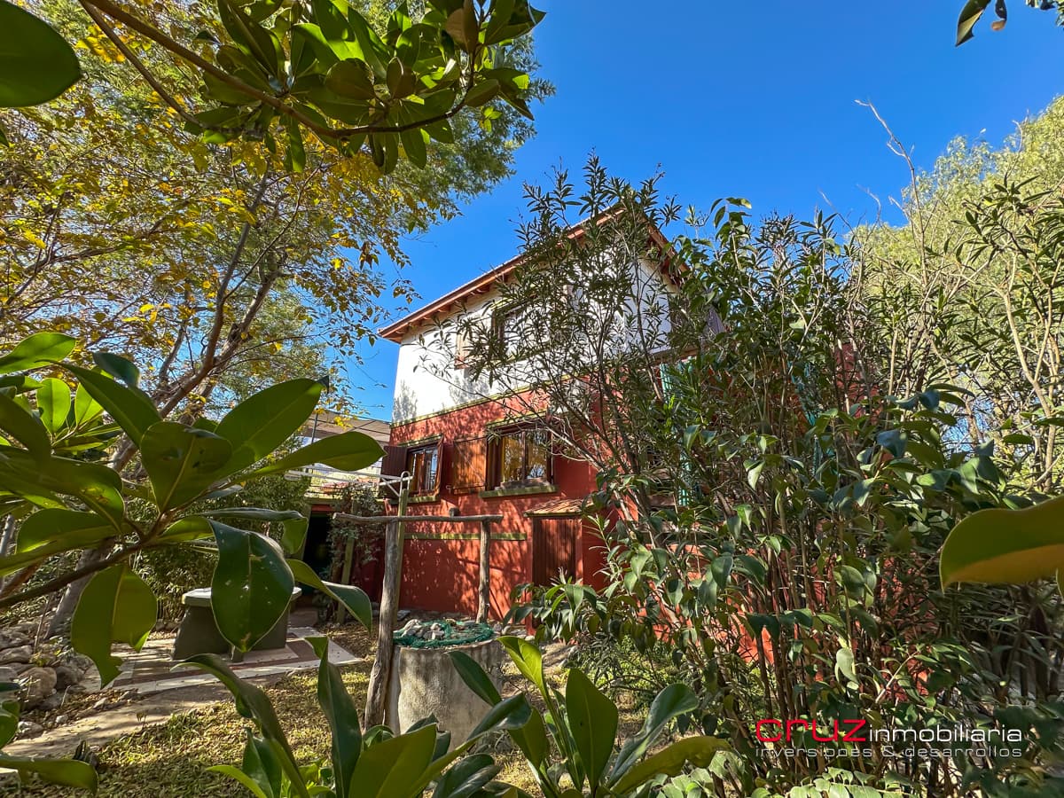 Chalet de 102m2 con Piscina en Barranca Colorada - imagen 42