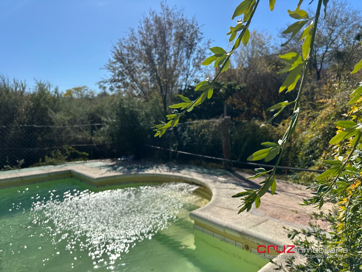 Chalet de 102m2 con Piscina en Barranca Colorada - imagen 36