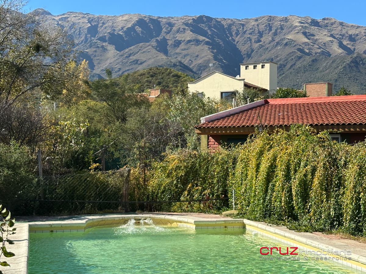 Chalet de 102m2 con Piscina en Barranca Colorada - imagen 10