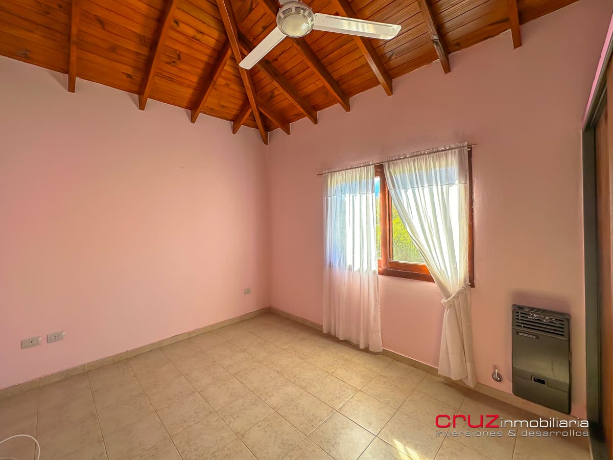 Chalet de 102m2 con Piscina en Barranca Colorada - imagen 26
