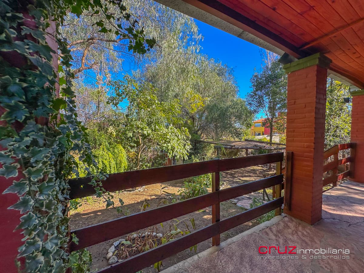 Chalet de 102m2 con Piscina en Barranca Colorada - imagen 9