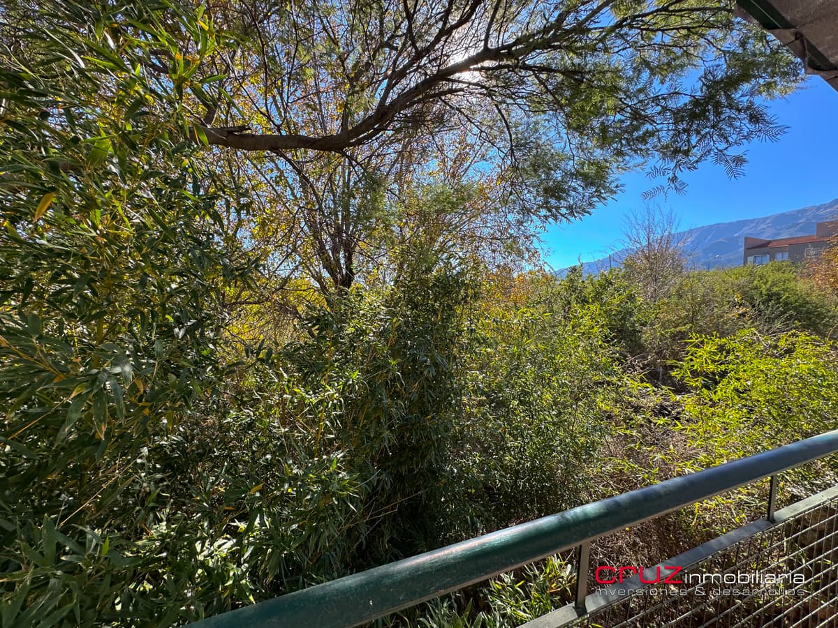 Chalet de 102m2 con Piscina en Barranca Colorada