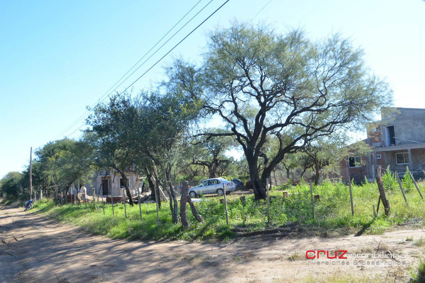 Lote Céntrico de 859m2 en Carpintería - imagen 10