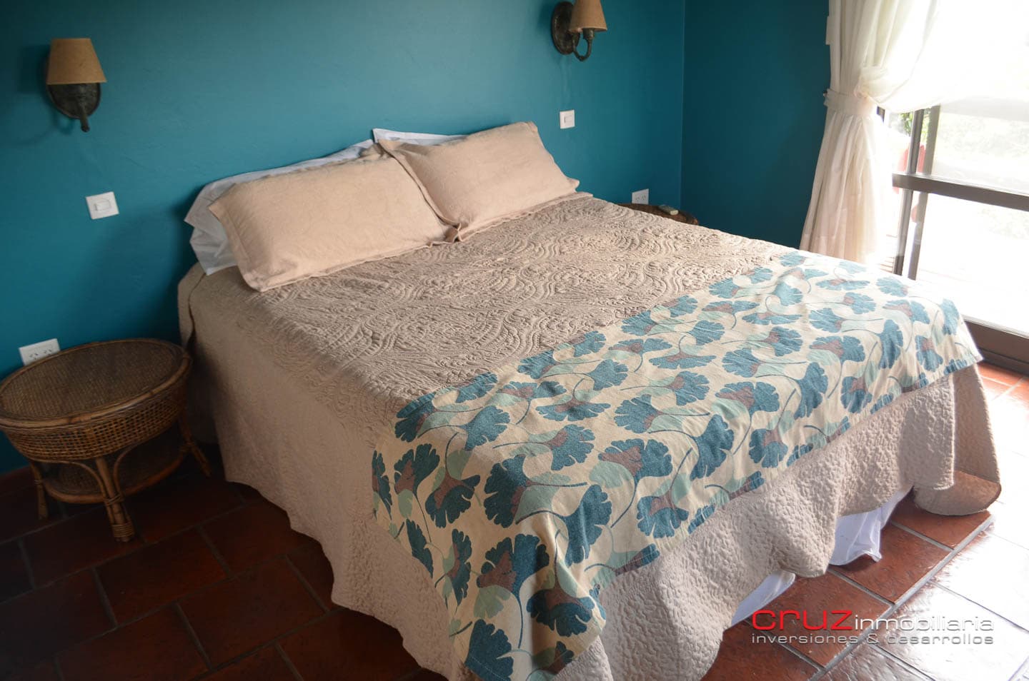 Importante Complejo de Cabañas en Cortaderas - imagen 36