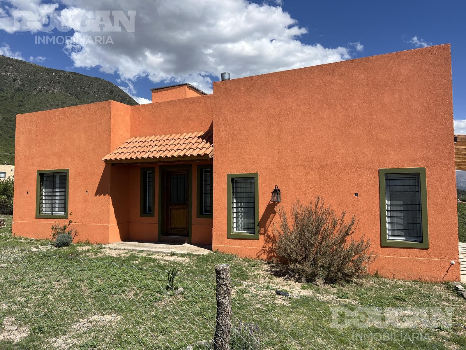 Casa en Venta en Villa Elena - Los Pinos