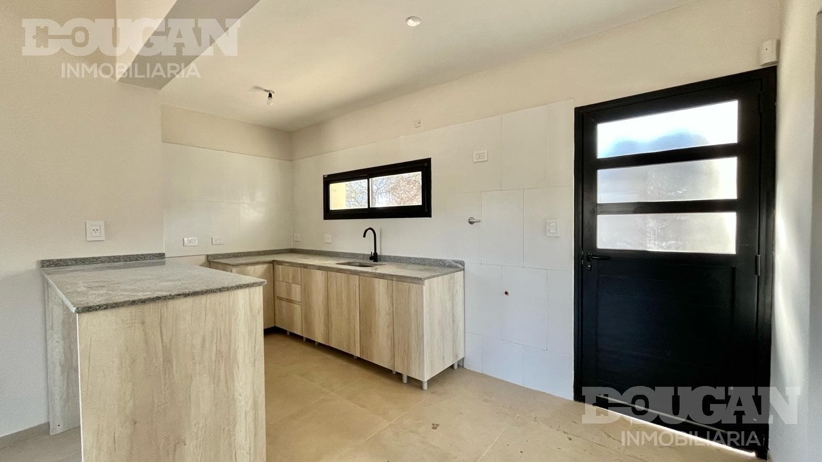 Casa en Venta en Merlo - Avenida Circunvalación & Perón - imagen 14